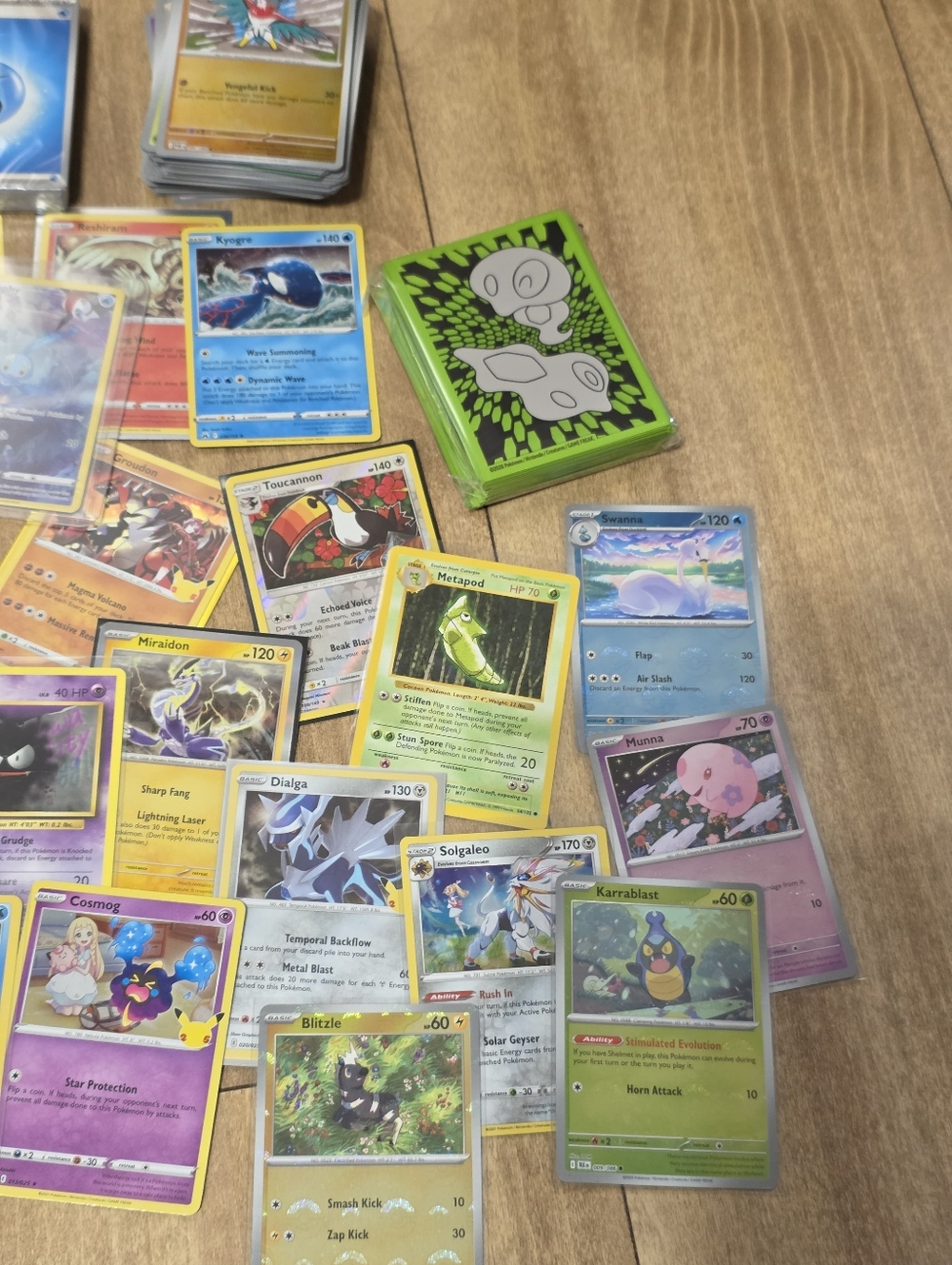 Pokemon Cards Lot - Picture 6 of 8